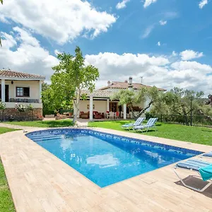  Villa Maria